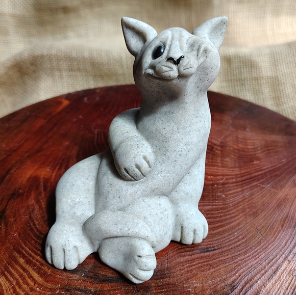 Quarry Critters Carla 2000 Second Nature Design lounging cat - Picture 1 of 7
